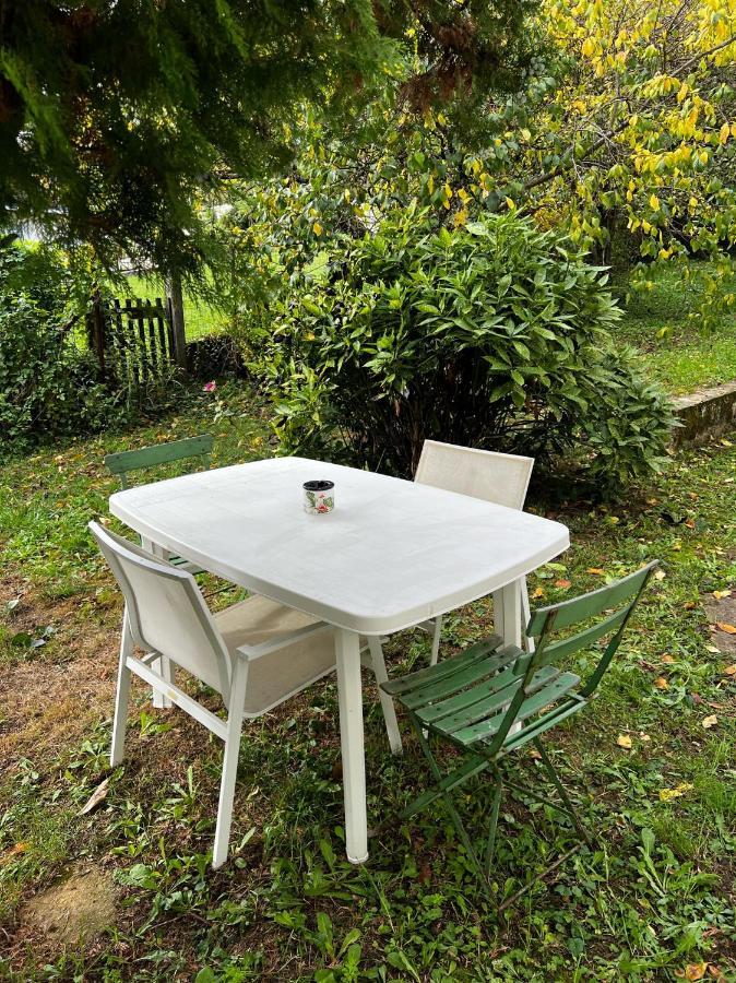 Les Cantinieres - Bourgoin Jallieu - Jardin Prive Ruy-Montceau Exterior foto
